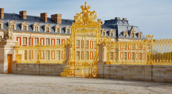 Golden gate du château de Versailles, France - 9136725_xl